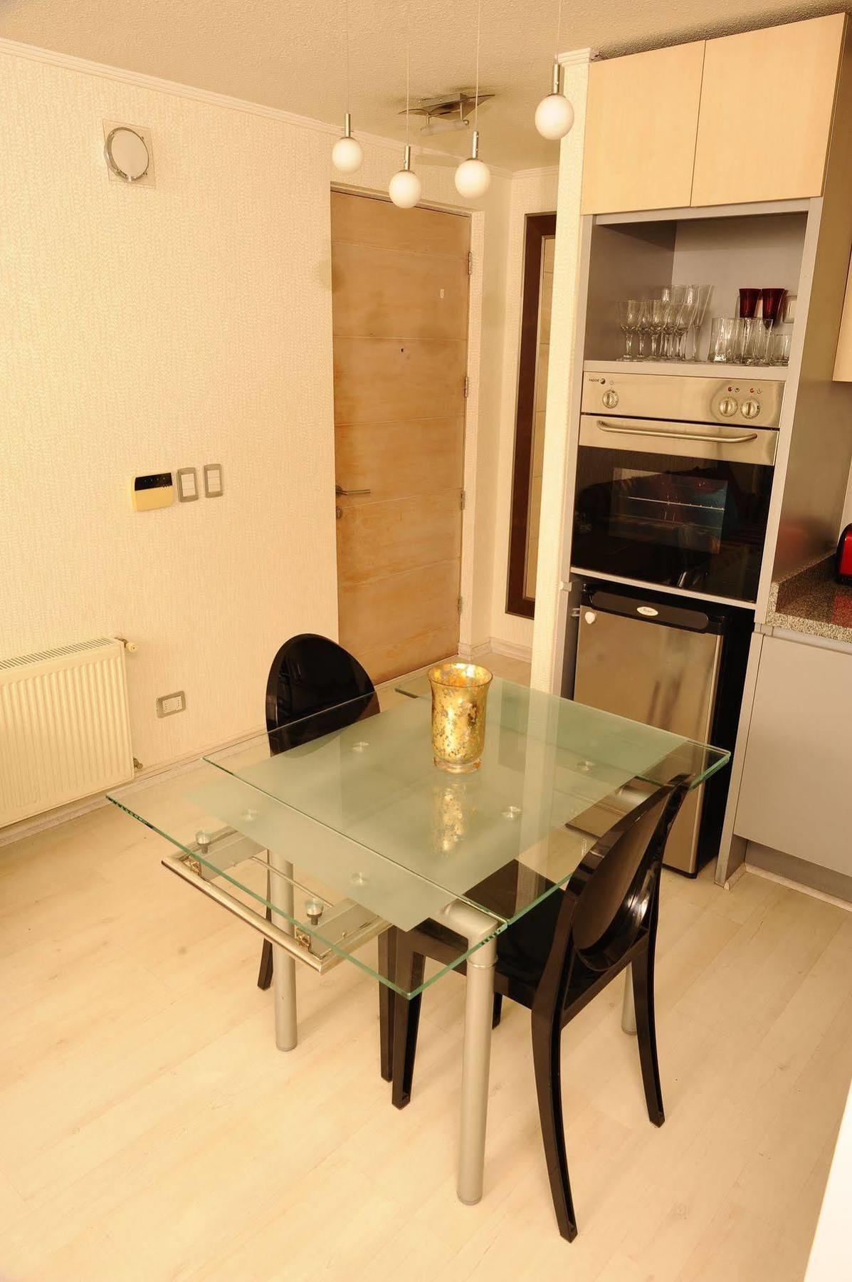Chilean Suites And Apartment 산티아고 외부 사진