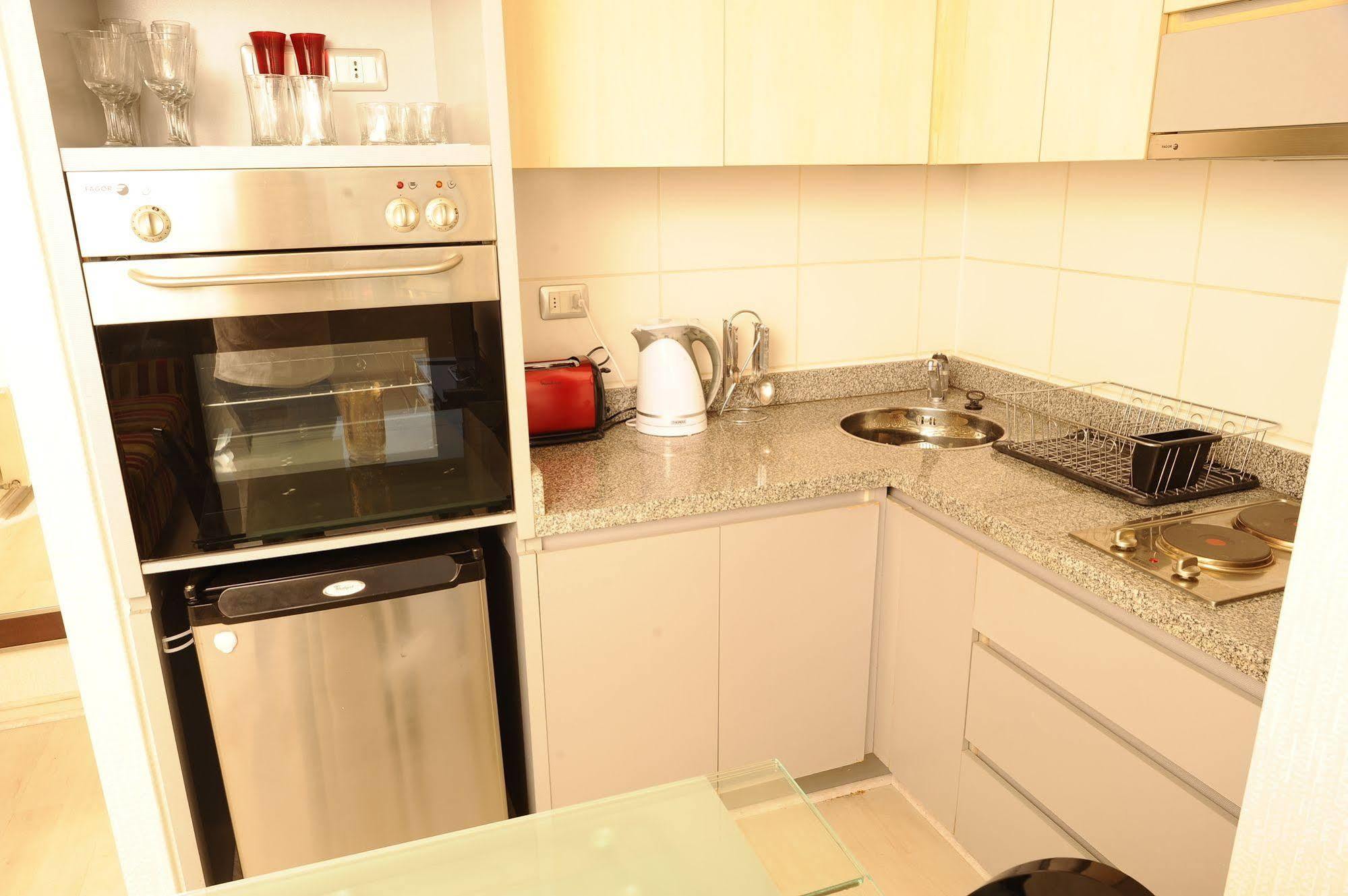 Chilean Suites And Apartment 산티아고 외부 사진